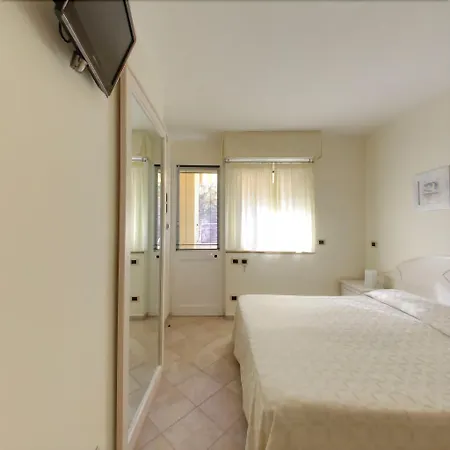 Apart Otel Panama 3*